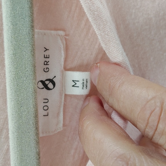 Lou & Grey Pullover Size Medium Light Peach Slub Tee Long Sleeve Oversized - Picture 4 of 6